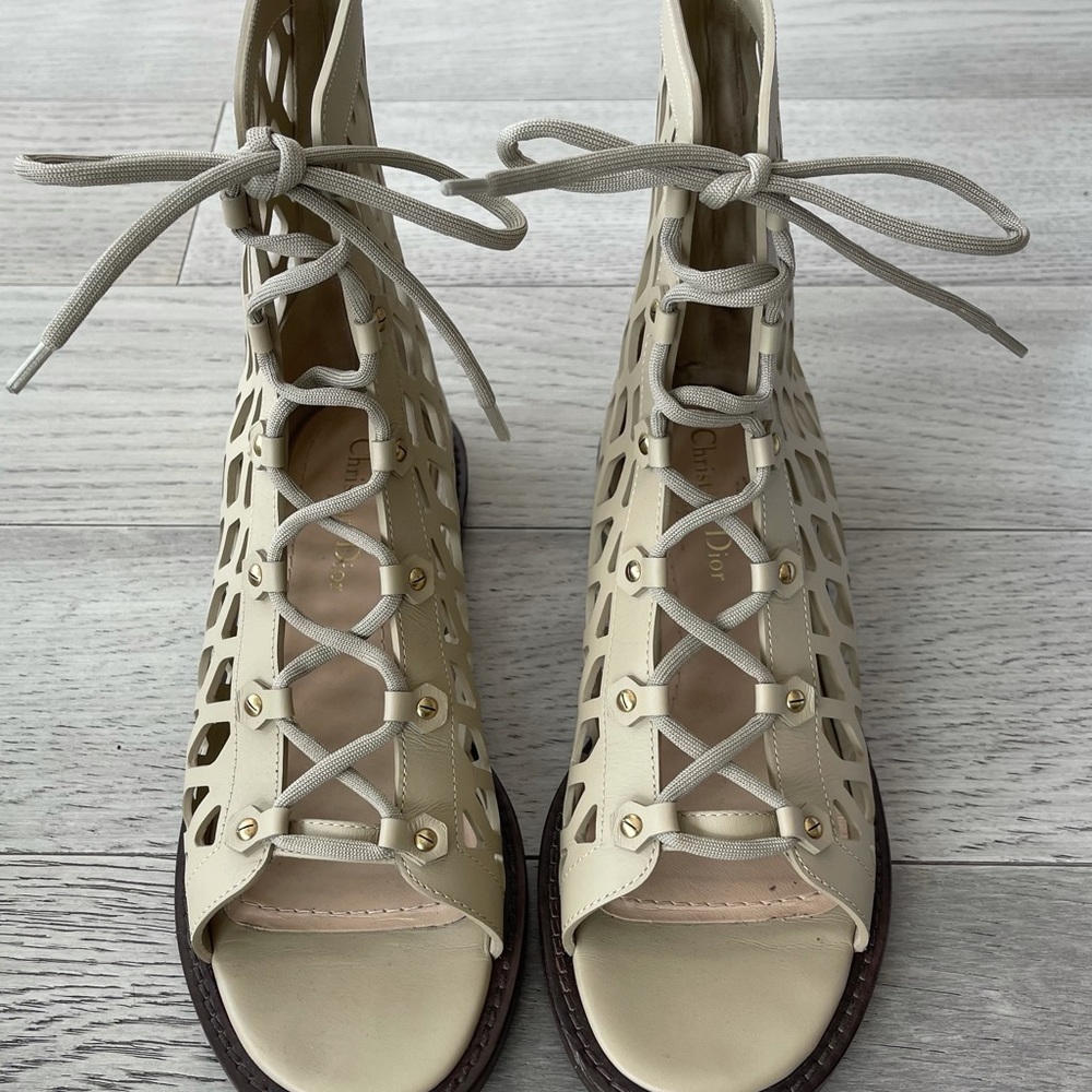 Dior D-Trap Beige Leather Sandal, Sz 38, Ret $1450